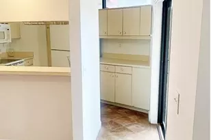 3915 Victoria Dr NE, West Palm Beach, FL 33406 - Photo 25