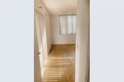 3915 Victoria Drive NE, West Palm Beach, FL 33406 - Photo 11