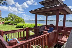 105 Half Moon Cir, Hypoluxo, FL 33462 - Photo 29
