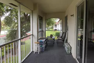 105 Half Moon Cir, Hypoluxo, FL 33462 - Photo 21