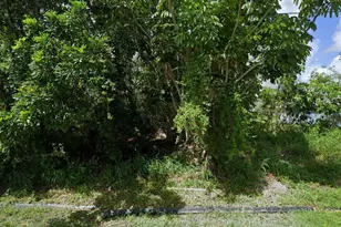 512 SW Sansom Ln, Port Saint Lucie, FL 34953 - Photo 1