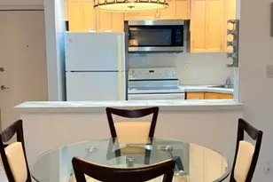 1560 McKinley St, Hollywood, FL 33020 - Photo 5