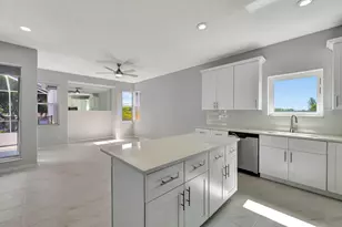 2704 SE Eagle Dr, Port Saint Lucie, FL 34984 - Photo 21
