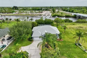 2704 SE Eagle Dr, Port Saint Lucie, FL 34984 - Photo 53
