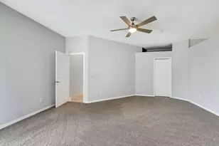 2704 SE Eagle Dr, Port Saint Lucie, FL 34984 - Photo 31