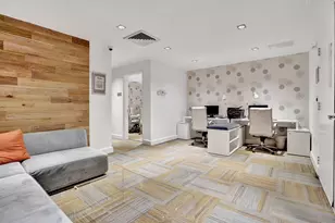951 Brickell Ave, Miami, FL 33131 - Photo 29