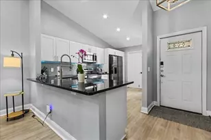 3801 Island Club Cir E, Lake Worth, FL 33462 - Photo 5