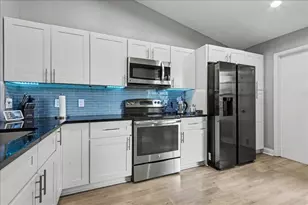 3801 Island Club Cir E, Lake Worth, FL 33462 - Photo 7