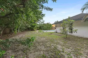 1019 Hickory Trail, Wellington, FL 33414 - Photo 19