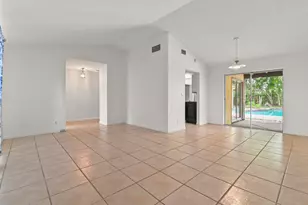1019 Hickory Trail, Wellington, FL 33414 - Photo 3