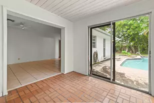 1019 Hickory Trail, Wellington, FL 33414 - Photo 17