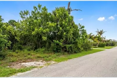 1115 NE Terrace Way, Jensen Beach, FL 34957 - Photo 7