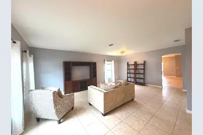 1269 SW Lexington Manor SW, Vero Beach, FL 32962 - Photo 3