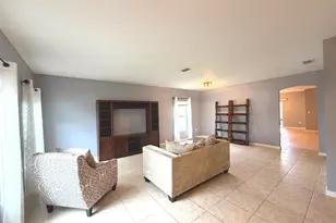 1269 SW Lexington Manor SW, Vero Beach, FL 32962 - Photo 3