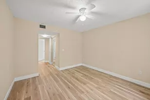 1100 S Crestwood Ct Ct S, Royal Palm Beach, FL 33411 - Photo 19