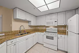 1100 S Crestwood Ct Ct S, Royal Palm Beach, FL 33411 - Photo 11