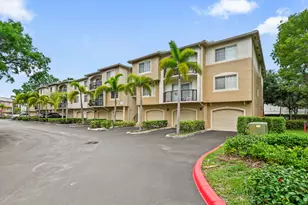 1100 S Crestwood Ct S, Royal Palm Beach, FL 33411 - Photo 23