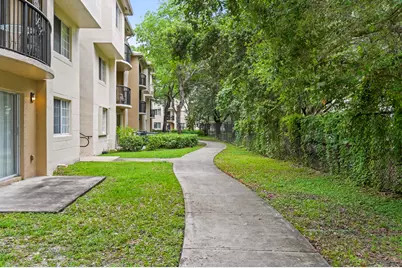 1100 S Crestwood Ct S #1109, Royal Palm Beach, FL 33411 - Photo 23