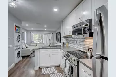 9270 NW 40th Street, Coral Springs, FL 33065 - Photo 5