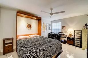 8178 Montserrat Pl, Wellington, FL 33414 - Photo 13