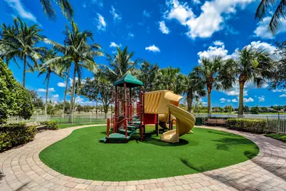 8178 Montserrat Place, Wellington, FL 33414 - Photo 31