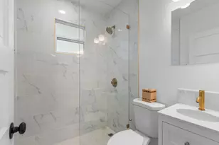 422 N Lakeside Dr, Lake Worth Beach, FL 33460 - Photo 17
