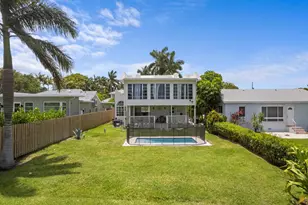 422 N Lakeside Dr, Lake Worth Beach, FL 33460 - Photo 41