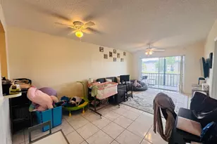 8025 S Colony Cir Circle, Tamarac, FL 33321 - Photo 7