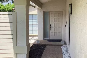 8895 Old Pine Rd, Boca Raton, FL 33433 - Photo 3