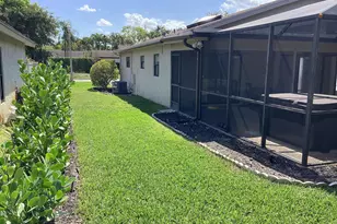 8895 Old Pine Rd, Boca Raton, FL 33433 - Photo 35