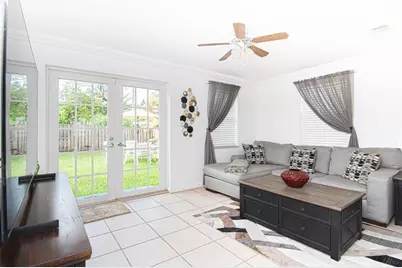 6872 SW 15th Street, North Lauderdale, FL 33068 - Photo 9