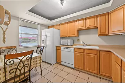 109 Lake Barbara Drive, West Palm Beach, FL 33411 - Photo 3