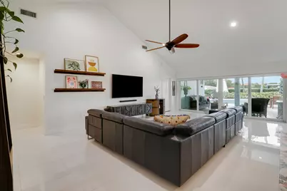 1560 Wilderness Road, West Palm Beach, FL 33409 - Photo 5