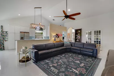 1560 Wilderness Road, West Palm Beach, FL 33409 - Photo 11