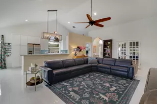 1560 Wilderness Rd, West Palm Beach, FL 33409 - Photo 11