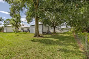 1014 SW 11th St, Okeechobee, FL 34974 - Photo 3