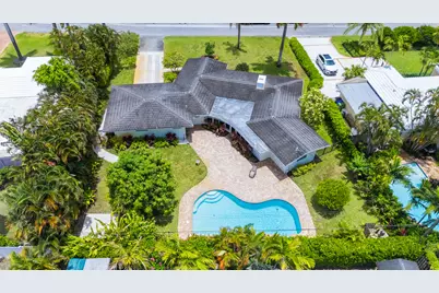 1705 NE 26th Avenue, Fort Lauderdale, FL 33305 - Photo 3