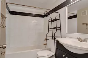 200 Jacaranda Country Club Dr, Plantation, FL 33324 - Photo 13
