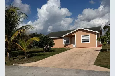 4575 Curtis Avenue, Lake Worth, FL 33463 - Photo 3