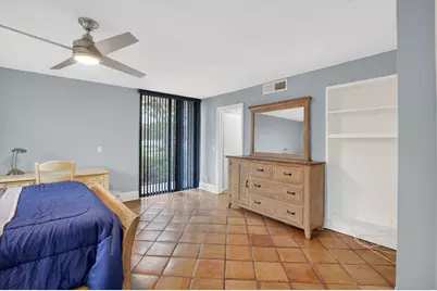 1202 S Lake Drive #105, Lantana, FL 33462 - Photo 17