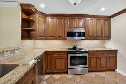 1202 S Lake Drive #105, Lantana, FL 33462 - Photo 7