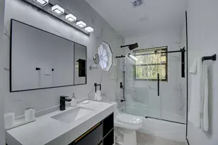 13302 Doubletree Cir, Wellington, FL 33414 - Photo 25