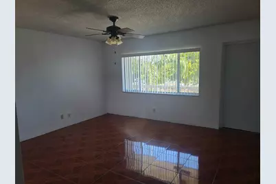 555 Purdy Lane #317, Palm Springs, FL 33461 - Photo 5