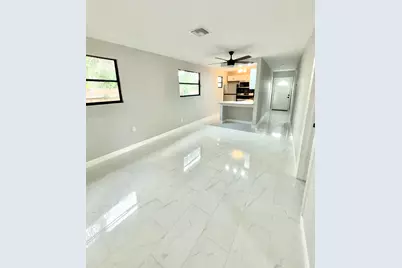 801 Central Avenue, Stuart, FL 34994 - Photo 3