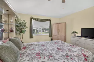 19425 SW 15th St, Pembroke Pines, FL 33029 - Photo 25