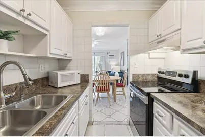 720 Orton Avenue #206, Fort Lauderdale, FL 33304 - Photo 3