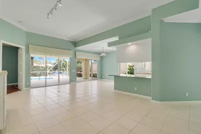805 Niemen Drive, Palm Beach Gardens, FL 33410 - Photo 3