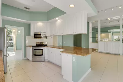 805 Niemen Drive, Palm Beach Gardens, FL 33410 - Photo 7