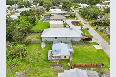 996 SW 34th Terrace, Palm City, FL 34990 - Photo 9