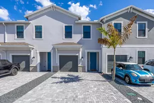 276 SW Sally Wy, Stuart, FL 34997 - Photo 1